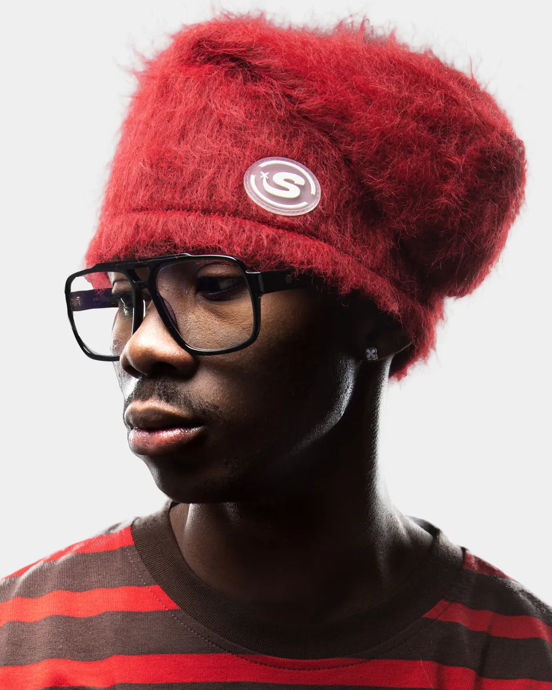 FALLING BEANIES RED